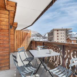 Appartement A - Chalet Nevada Sport, отель в городе LʼHuez