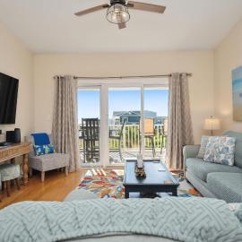Sea Tales by Oak Island Accommodations, hotel in Oak Island
