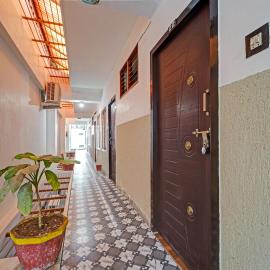 Hotel O Erode Bus Stand, khách sạn ở Erode