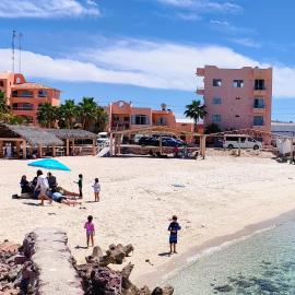 Cantamar Beach Hotel & Marina