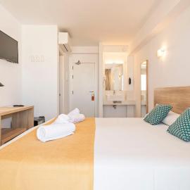 Suncoast Ibiza Hotel - Adults Only -, hotel in Ibiza-stad