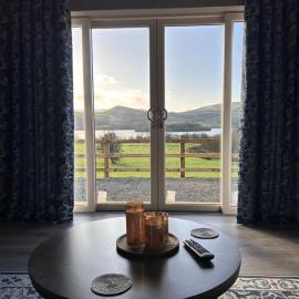 Lakeside cottage retreat, hotel a Belcoo