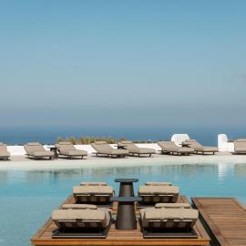 NĒRO Boutique Hotel
