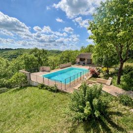 Viesnīca Maisonnette cosy & piscine, calme et détente pilsētā Kaora