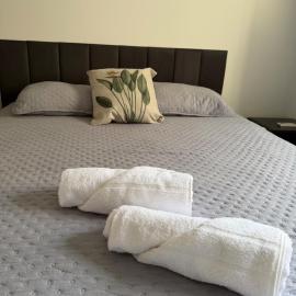 Casa com Piscina Próximo ao Hospital Santo Antônio