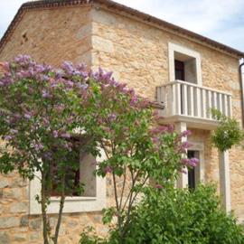 Casa Rural Los Llanos, hotel in La Zarza de Pumareda