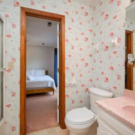 The Rectory by Oak Island Accommodations, Hotel in Oak Island