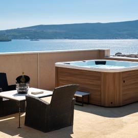 Adriatic Nest Residence, hotel v destinaci Tivat