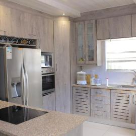 Kgale View Retreat - Private Group Stay for World Athletics Relays 2026, viešbutis mieste Naledi
