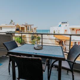 Seaside suite in Crete