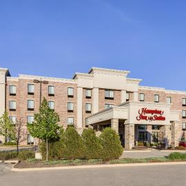 Hampton Inn & Suites West Bend, מלון בWest Bend