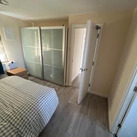 Spacious 3 bedroom house close to local amenities in Thamesmead, hotel in Thamesmead