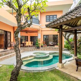 Nipper Resort & Villa Nusa Dua, хотел в Ujung