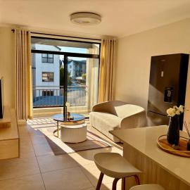 Vint-Modern Residence, Hotel in Honeydew