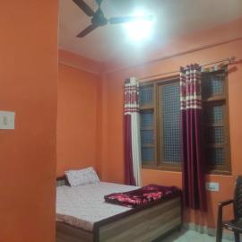 Devansh Homestay &Cafe