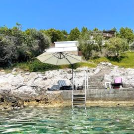 Waterfront House Arnet by Villas Guide
