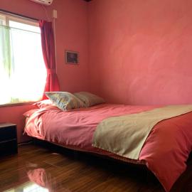 Cozy Penguin House Bibai, מלון בBibai