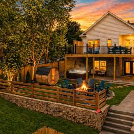Bourbon Trail Luxury Home 2.7mi to Buffalo Trace, hotel a Frankfort