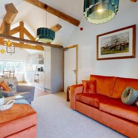 The Winners Enclosure - Country Flat Above a Village Pub