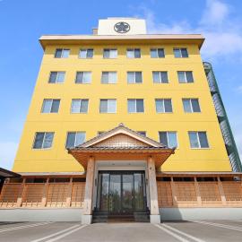 Gogaku Hotel, готель у місті Асо