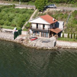 Kuca za odmor Labud, hotel i Donji Milanovac