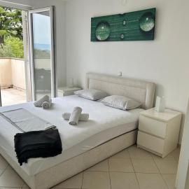 Apartments Lux