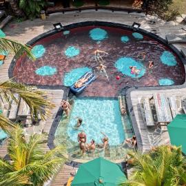 The Social - Begadang Gili Air, hotel u gradu 'Gili Air'