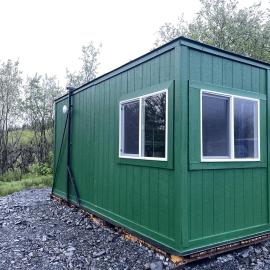 Charming Minimalist Cabin Escape with Modern Essentials in Seward, Alaska، فندق في سيوارد