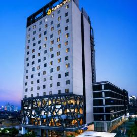 StarRay Hotel Jakarta Kebayoran, hotel i Jakarta