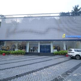Travlounge Adimali, hotel em Chillithodu
