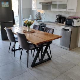 The Country Stop Apartment