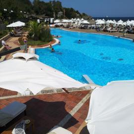 Oasis Resort&Spa Lozenets Studio 12, hotel in Lozenets