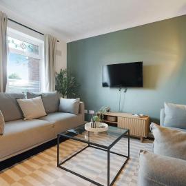Charming 3 Bedroom Home Near Coast and Town, hotel a Warrenby