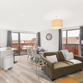Luxury Wembley 2 bed Flat - Sleeps 9