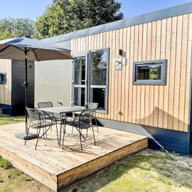 Holiday Home Tiny Haus Christian by Interhome, hotelli kohteessa Wemding