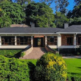 Rhodes Nyanga Hotel, hotel a Nyanga