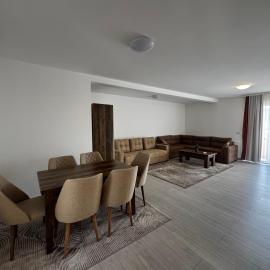 Hotel El Halal – hotel w mieście Tutin