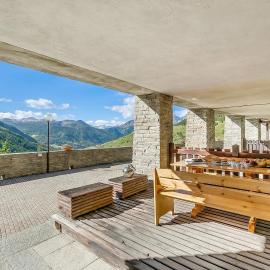 Abeti Mountain View - Happy Rentals, hotelli kohteessa Sauze di Cesana