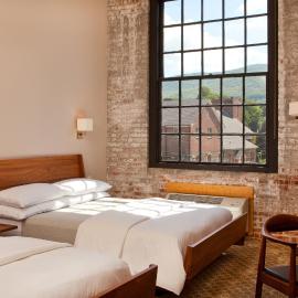The Roundhouse, Hotel in Beacon