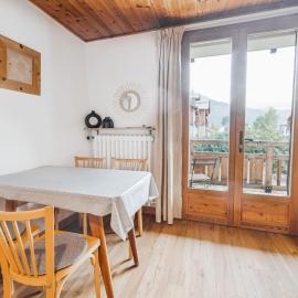 Studio cosy avec balcon et piscine à Serre Chevalier, à 300m des pistes - FR-1-762-11, Hotel in Saint-Chaffrey