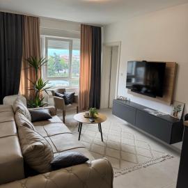 MMD Cozy Premium Apartment Paracin, hotel in Paraćin