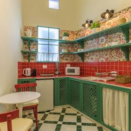 SÀWĀ Dahlia 1BR Forest Green Apt in Mar Mikhael