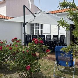 Maison familiale 5 pièces à Barbâtre - 8 personnes - FR-1-224B-250