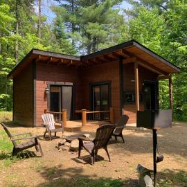 Chalets Lanaudière - Cabanes, hotel em Rawdon
