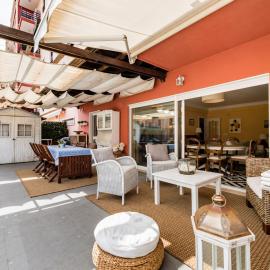 Lisbon Coast, 3 bedroom apartment with large terrace
