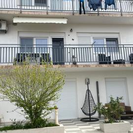 Apartment Boro