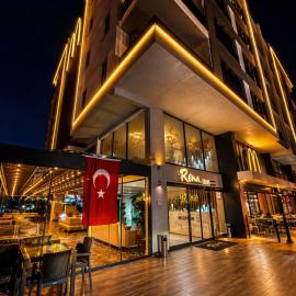 Rena Grand Residence & Suit، فندق في طرابزون