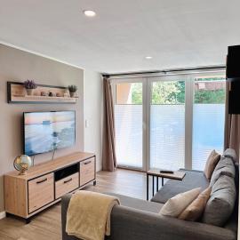 Moderne Ferienwohnung mit Balkon