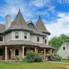 Evergreen Cottage 58Acre Farm Retreat w Pond, hotel u gradu 'Welland'