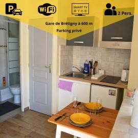 Studio cosy & bien équipé, Hotel in Brétigny-sur-Orge